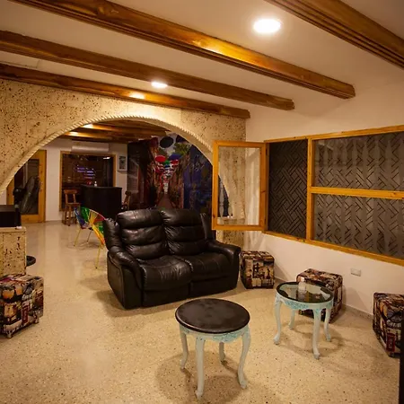 El Bando Hostel