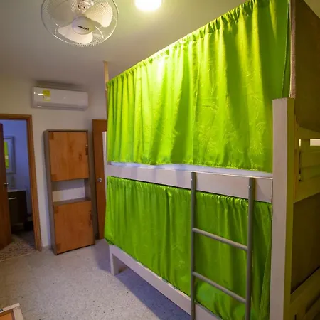 El Bando Hostal